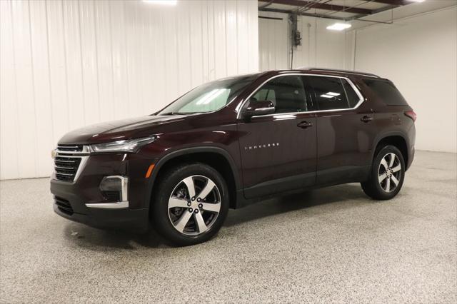 2022 chevrolet traverse lt leather