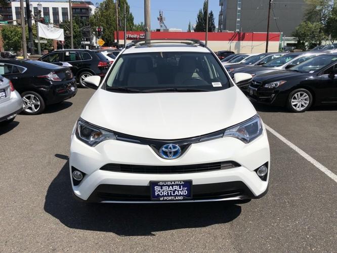 used 2016 toyota rav4 awd xle hybrid portland, or 97214 for sale in portland, oregon
