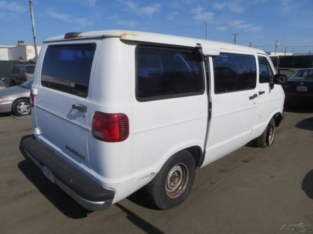 1994 dodge b150 ram used 3.9l v6 12v automatic wagon no reserve