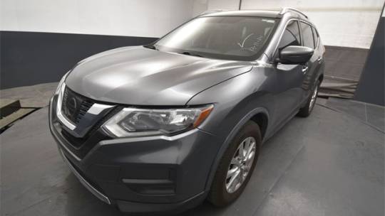 2017 nissan rogue sv