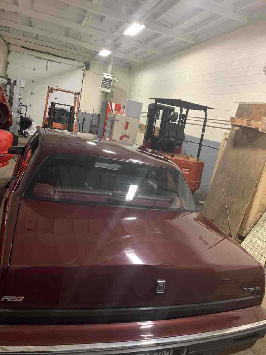 1989 oldsmobile toronado coupe red fwd automatic trofeo