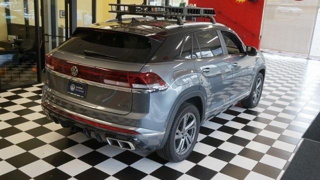 2024 volkswagen atlas cross sport 2.0t sel r-line