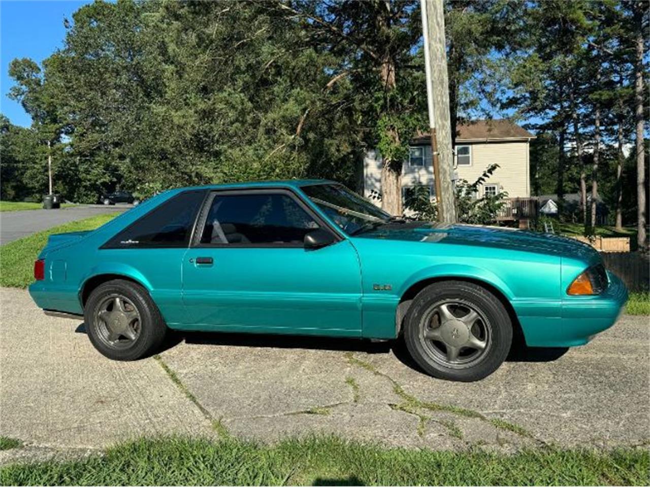 1992 ford mustang