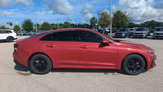 2025 Kia K5