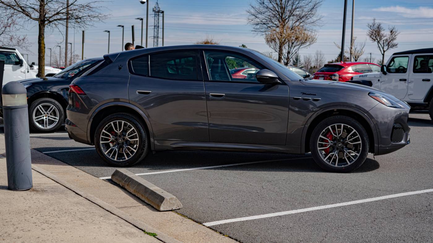 2023 maserati grecale modena