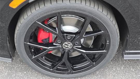 2024 Volkswagen Golf GTI
