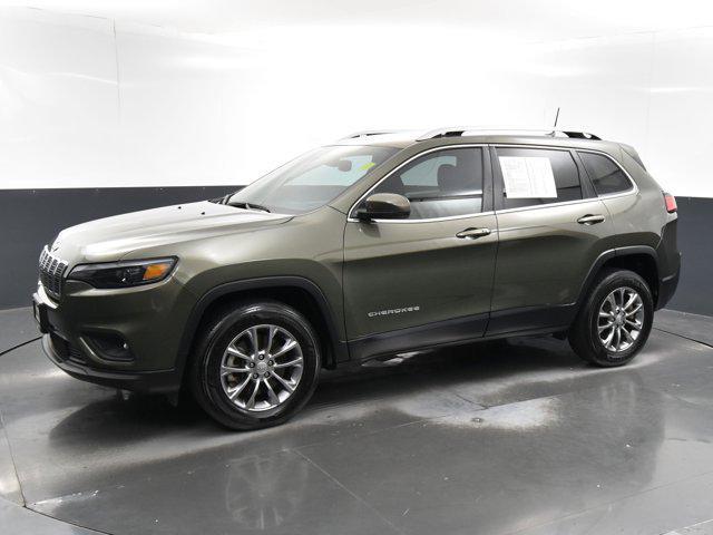 2021 jeep cherokee latitude lux