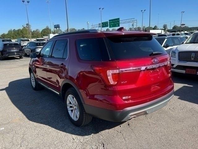 2016 ford explorer xlt