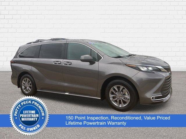 2024 toyota sienna xle