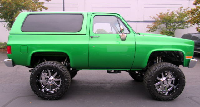 1983 blazer restomod ls swap 8" lift on 22x12s and 37s ltz tahoe interior