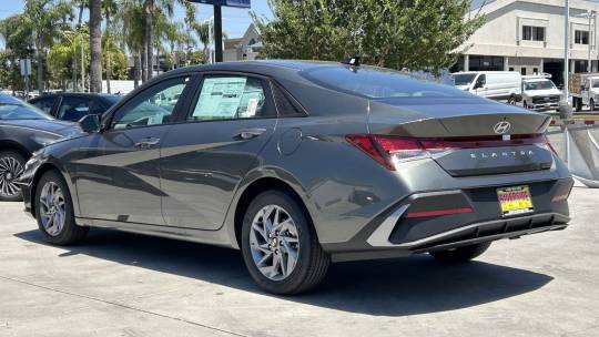 2024 Hyundai Elantra
