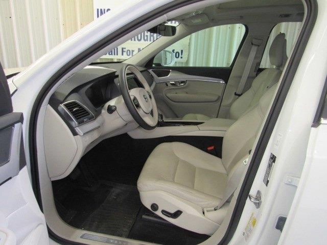 2021 volvo xc90 t5 momentum