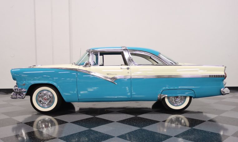 1956 ford crown victoria