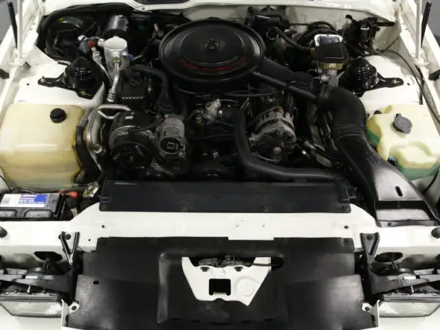amazing full nut/bolt resto, 305 v8, 700r4 auto, a/c, gr8 pnt/int, like new!!