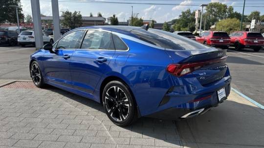 2022 kia k5 gt-line