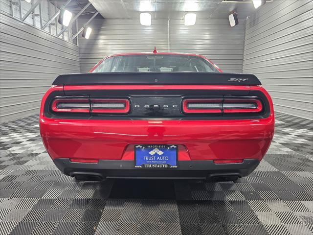 2016 dodge challenger srt hellcat