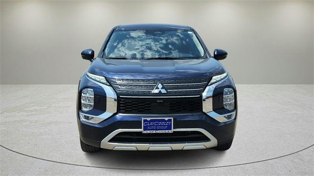 2024 mitsubishi outlander se