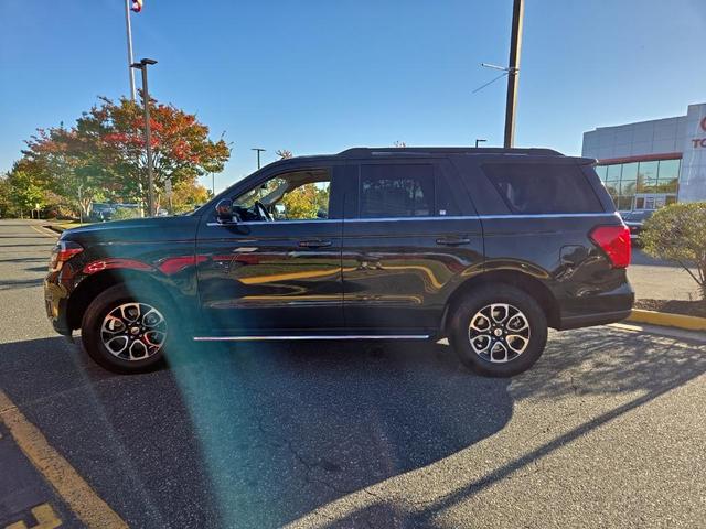 2023 ford expedition xlt