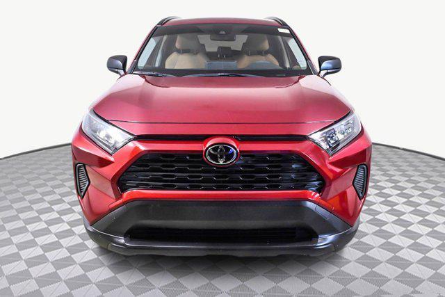 2021 toyota rav4 le