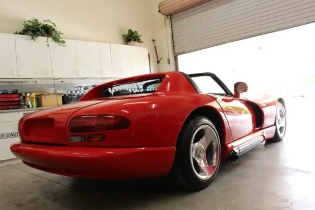 1992 viper rt/10 documented alan jackson's celebrity owned
