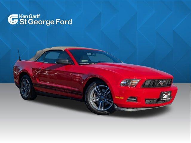 2011 ford mustang v6