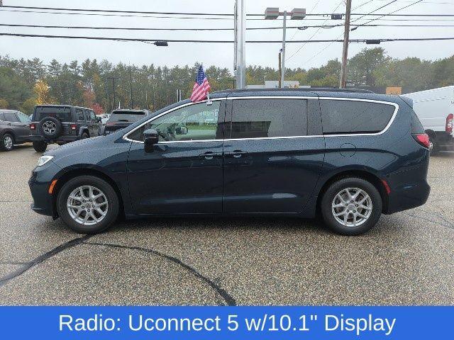 2022 chrysler pacifica touring-l