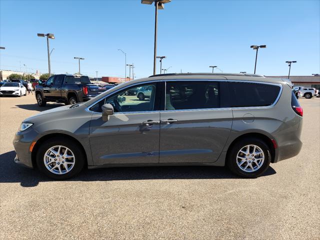 2022 chrysler pacifica touring l