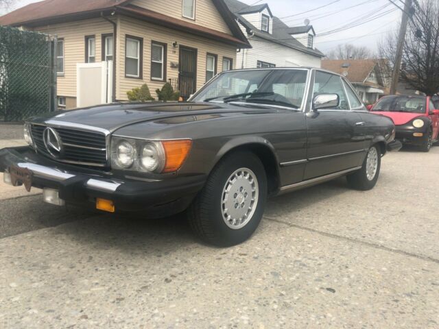 1983 mercedes benz 380sl convertible with removable hardtop. interior is amazin