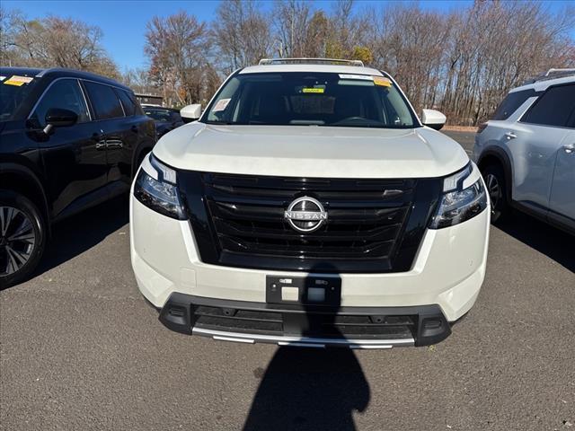 2023 nissan pathfinder sl 4wd