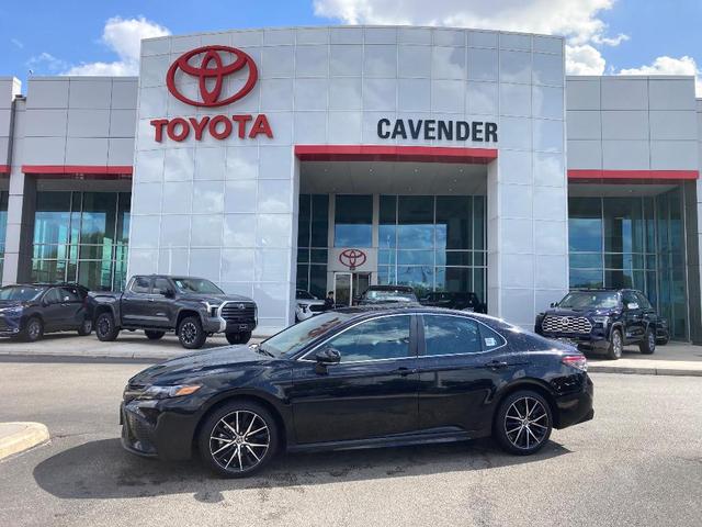 2024 toyota camry se