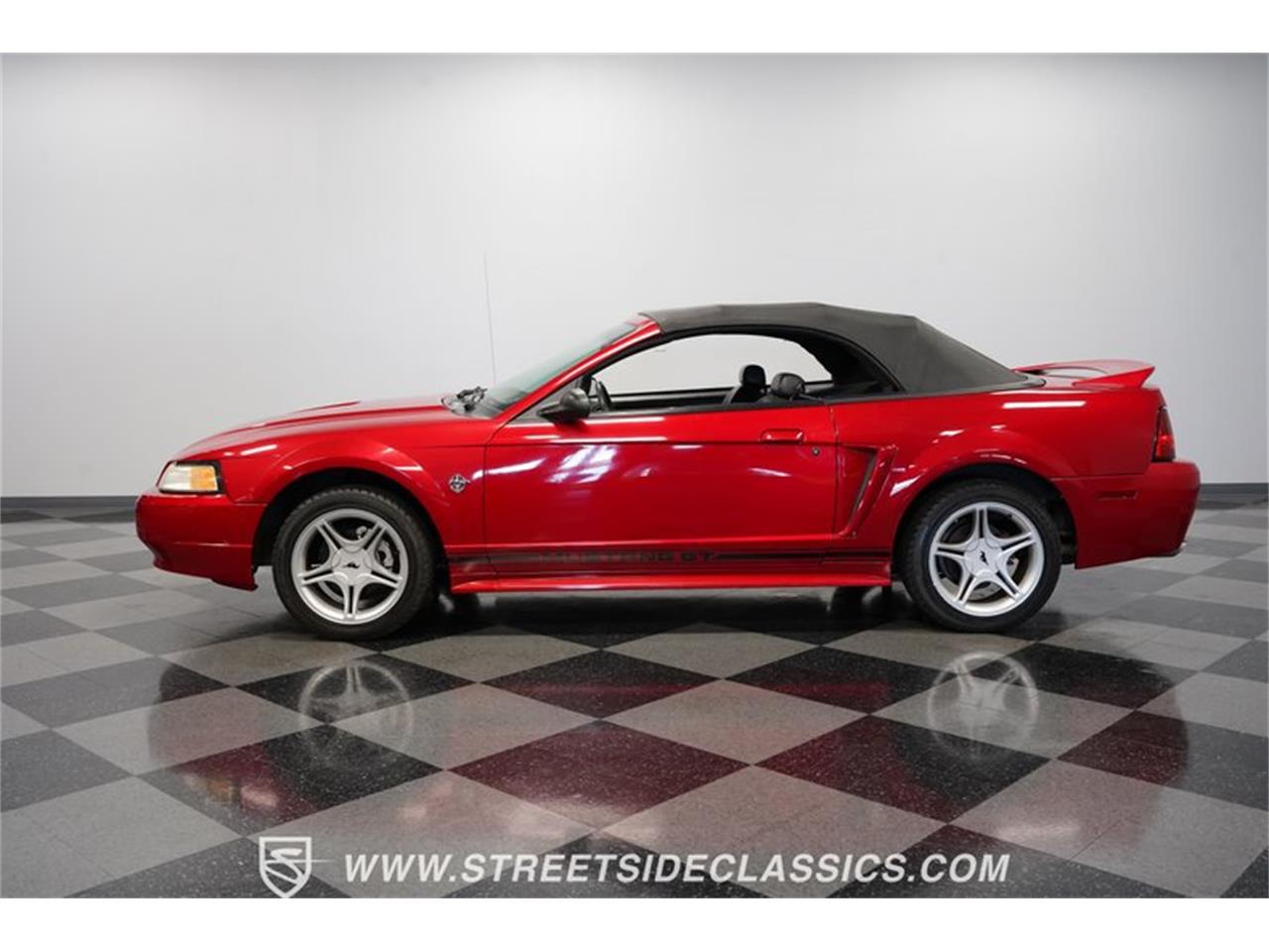 1999 ford mustang