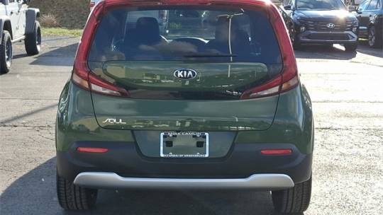 2020 Kia se