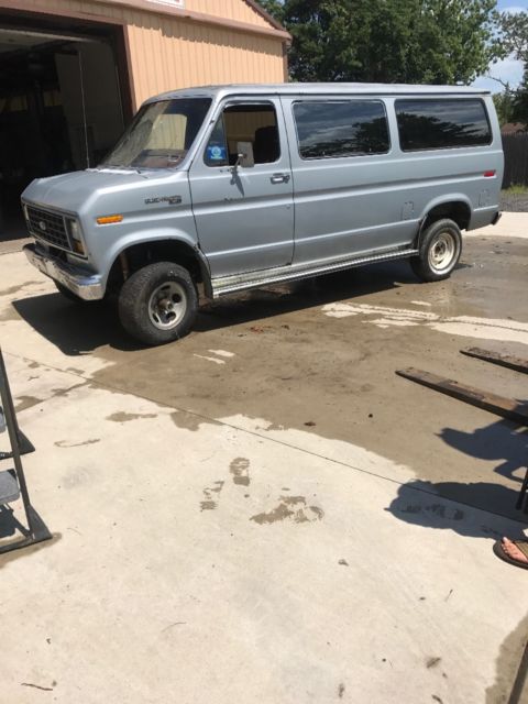 1984 ford club wagon xl