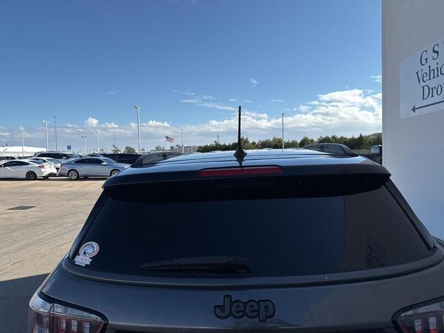 2021 jeep compass trailhawk