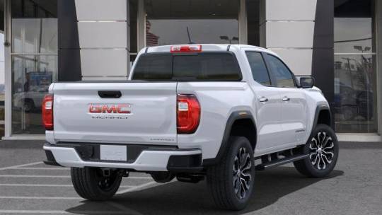 2024 GMC Canyon