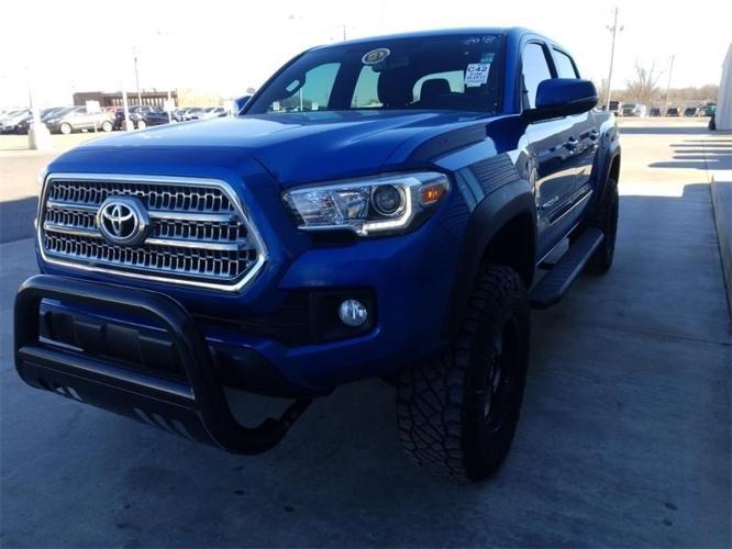 2017 toyota tacoma sr v6 4x4 sr v6 4dr double cab 5.0 ft sb for sale in bacone, oklahoma