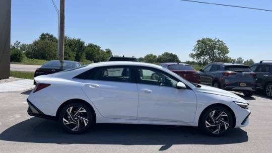 2024 Hyundai Elantra
