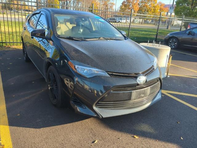 2018 toyota corolla le