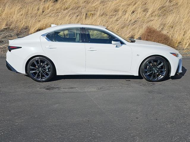 2022 lexus is 350 f sport