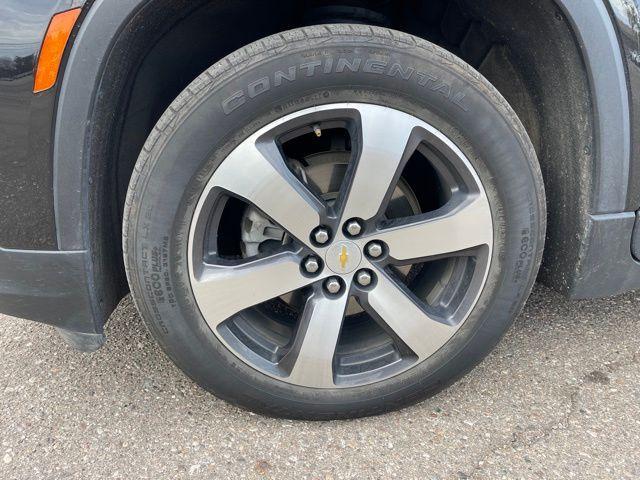 2023 chevrolet traverse lt leather