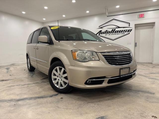2012 chrysler town & country touring