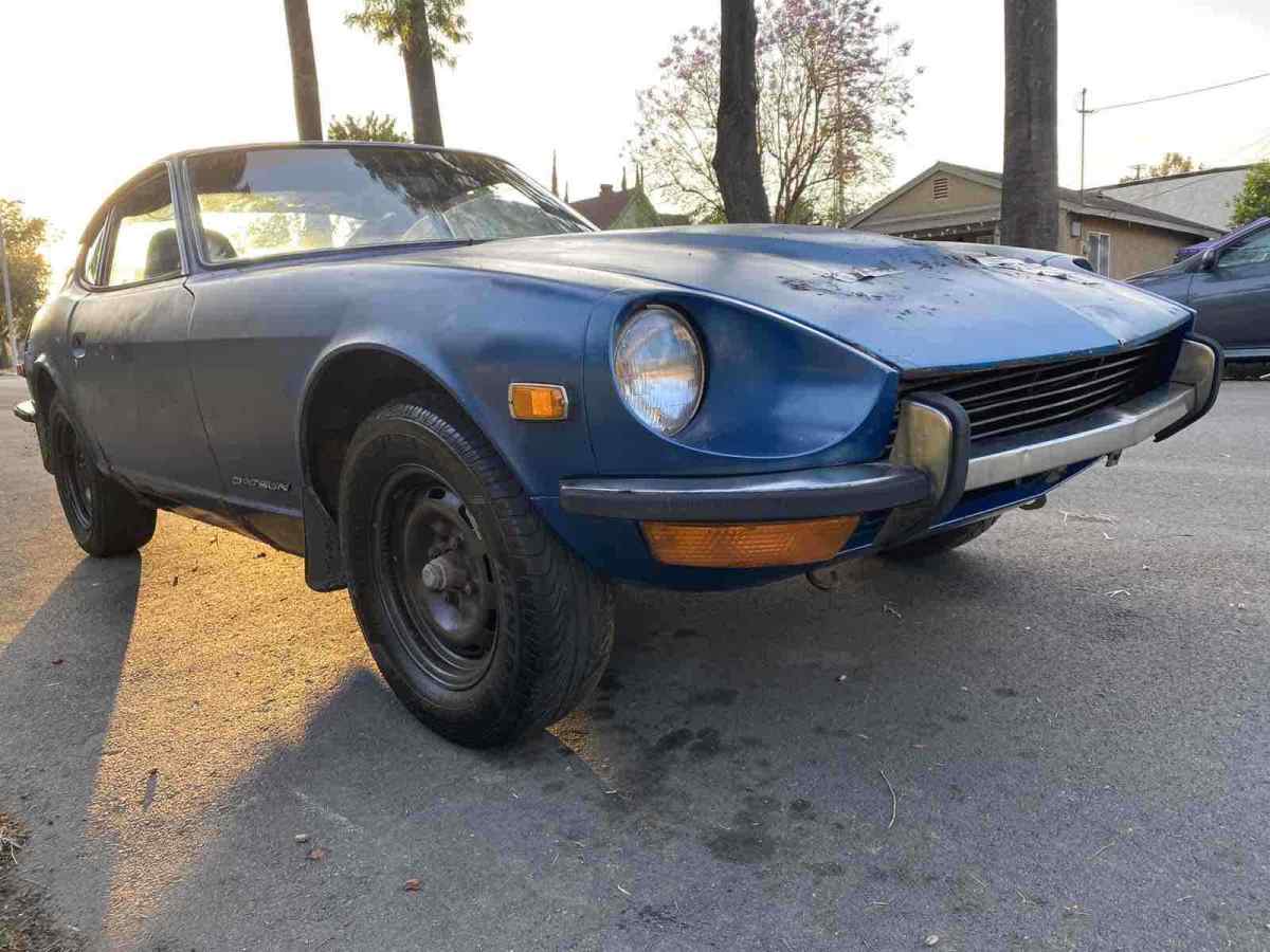 1970 datsun 240z series 1 blue rwd manual