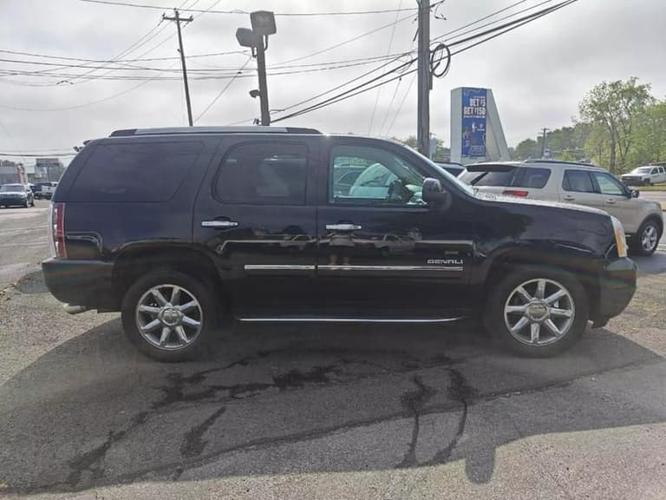 2014 gmc yukon denali sport utility 4d in hulmeville, pennsylvania