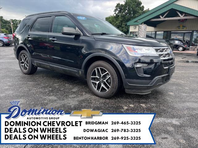 2018 ford explorer base