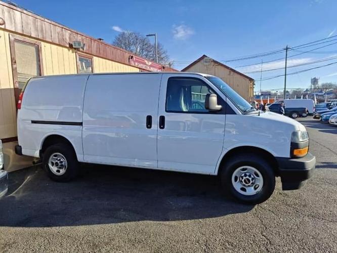 2019 gmc savana 2500 cargo regular van 3d in hulmeville, pennsylvania