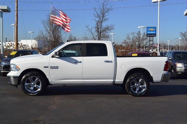 2017 ram ram pickup 1500 slt 4x4 slt 4dr crew cab 5.5 ft. sb pickup for sale in danvers, massachusetts