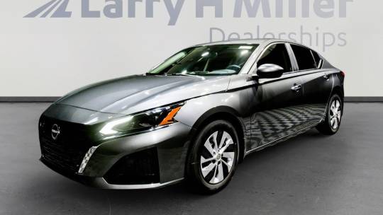 2025 Nissan Altima