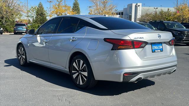 2019 nissan altima 2.5 sv
