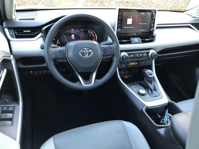 2022 toyota rav4 limited