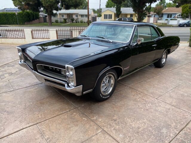 1966 pontiac gto coupe black rwd automatic